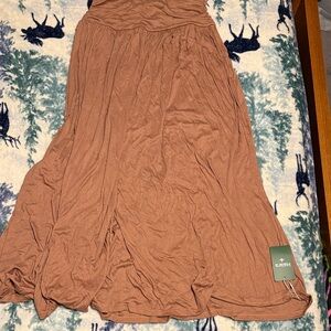 HALARA Rust Brown Maxi Skirt